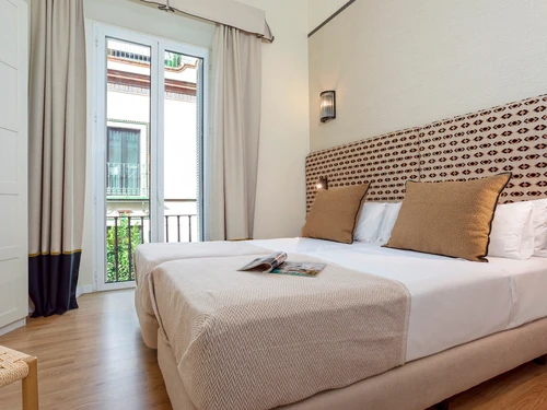 Apartamento Sevilla, 2 dormitorios, 5 personas - photo_1011873850665