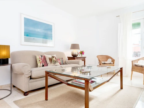 Apartamento Sevilla, 2 dormitorios, 4 personas - photo_1011873855732