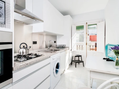 Apartamento Sevilla, 2 dormitorios, 4 personas - photo_1011873855732