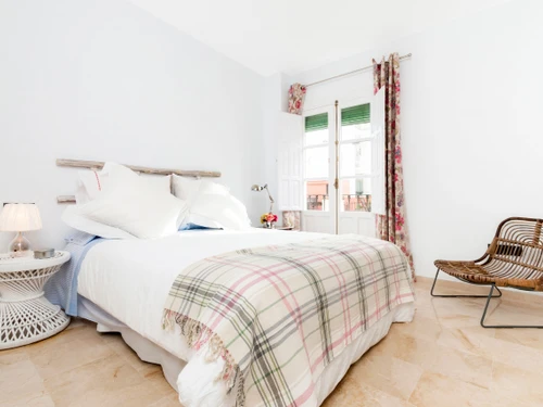 Apartamento Sevilla, 2 dormitorios, 4 personas - photo_1011873855732