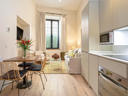 Apartamento Sevilla, 2 dormitorios, 4 personas - photo_1011873901830