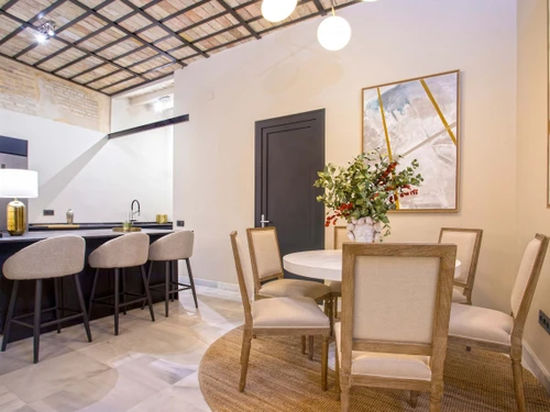 Apartamento Sevilla, 2 dormitorios, 5 personas - photo_1011873861987