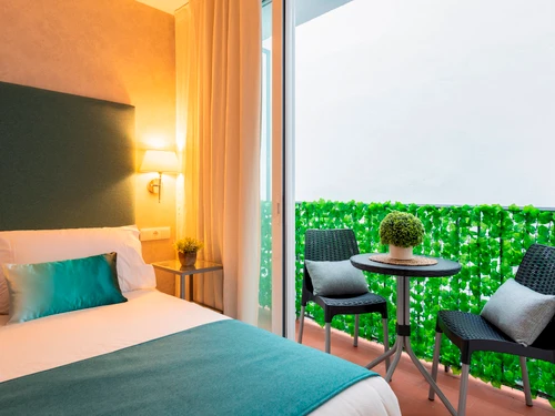 Apartamento Sevilla, 2 dormitorios, 4 personas - photo_1011873856484