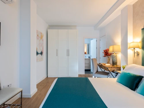 Apartamento Sevilla, 2 dormitorios, 4 personas - photo_1011873856484