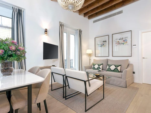 Apartamento Sevilla, 2 dormitorios, 5 personas - photo_1011873933713