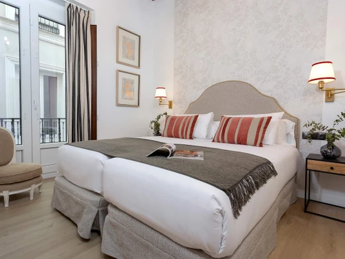 Apartamento Sevilla, 2 dormitorios, 5 personas - photo_1011873933713