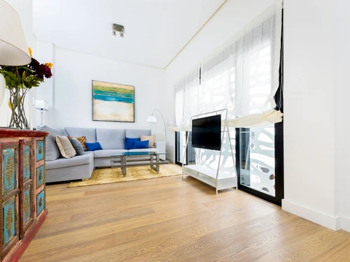 Apartamento Sevilla, 2 dormitorios, 4 personas - photo_1011873936135