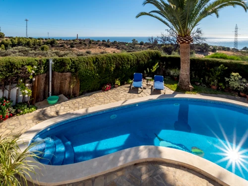 Villa Nerja, 2 dormitorios, 4 personas - photo_1011874392639