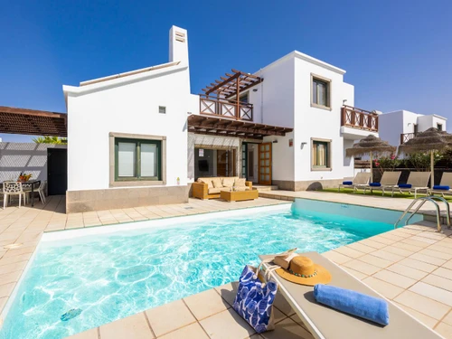 Villa Playa Blanca, 4 pièces, 6 personnes - photo_1011874323584