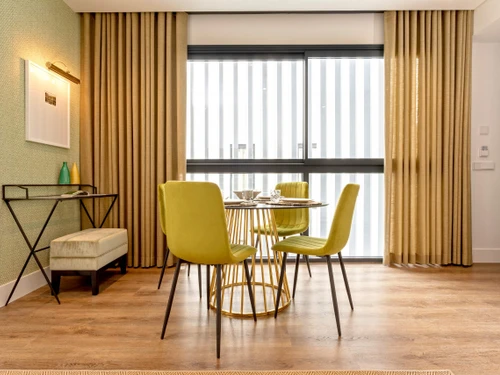 Apartamento Sevilla, 2 dormitorios, 4 personas - photo_1011874114754