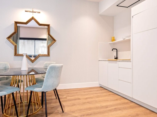 Apartamento Sevilla, 2 dormitorios, 4 personas - photo_1011874161623