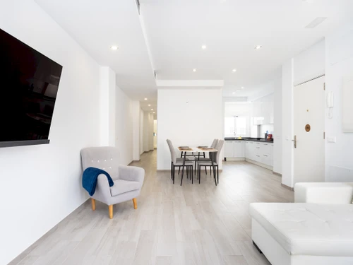 Apartment Santa Cruz de Tenerife, 2 bedrooms, 3 persons - photo_1011874224598