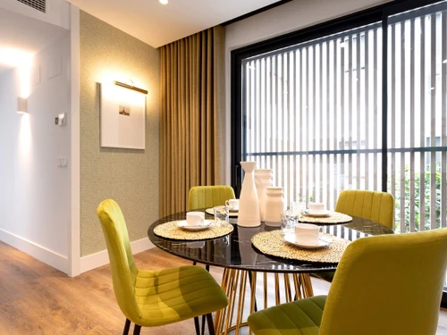 Apartamento Sevilla, 2 dormitorios, 4 personas - photo_1011874295674