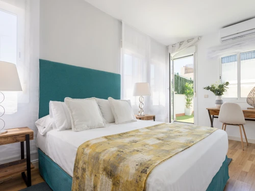 Apartamento Sevilla, 2 dormitorios, 5 personas - photo_1011873879782