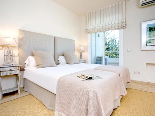 Apartment Marbella, 3 bedrooms, 6 persons - photo_1011874459186