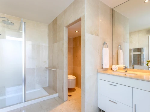 Apartment Marbella, 3 bedrooms, 6 persons - photo_1011874459186