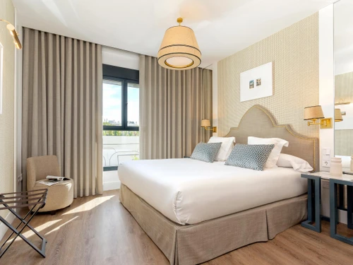 Apartment Seville, 2 bedrooms, 4 persons - photo_1011874297591