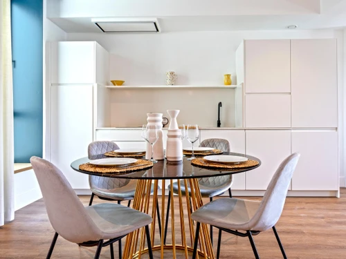 Apartment Seville, 2 bedrooms, 4 persons - photo_1011874297591