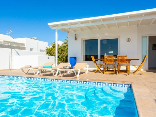 Villa Puerto del Carmen, 5 bedrooms, 11 persons - photo_1011874492476