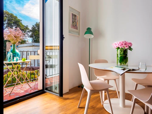 Apartamento Sevilla, 2 dormitorios, 4 personas - photo_1011874169080