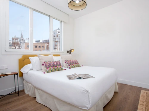 Apartamento Sevilla, 2 dormitorios, 5 personas - photo_1011874281434
