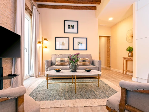 Apartamento Sevilla, 3 dormitorios, 6 personas - photo_1011874259769