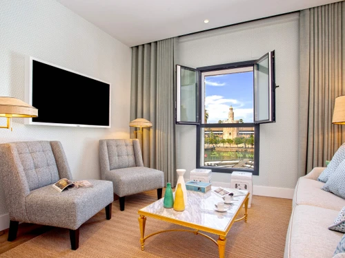 Apartamento Sevilla, 2 dormitorios, 4 personas - photo_1011874297892