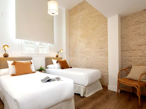 Apartamento Sevilla, 2 dormitorios, 5 personas - photo_1011874281717