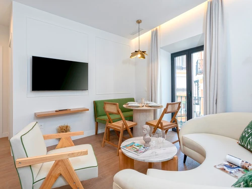 Apartamento Sevilla, 2 dormitorios, 4 personas - photo_1011874713679