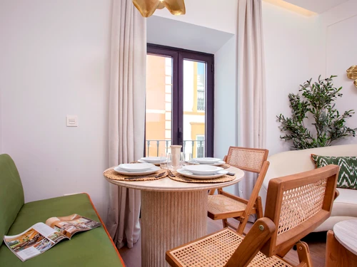 Apartamento Sevilla, 2 dormitorios, 4 personas - photo_1011874713679