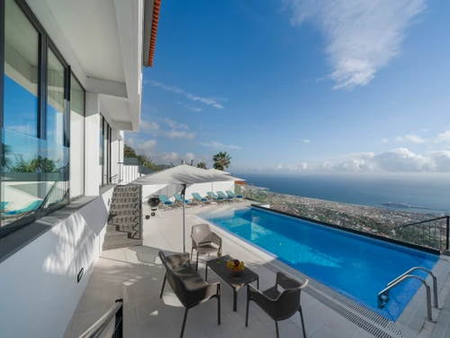 Villa Funchal, 4 Schlafzimmer, 8 Personen - photo_1011874501362