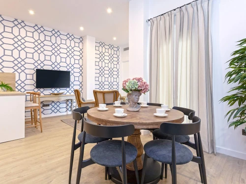 Apartamento Sevilla, 3 dormitorios, 6 personas - photo_1011874218481