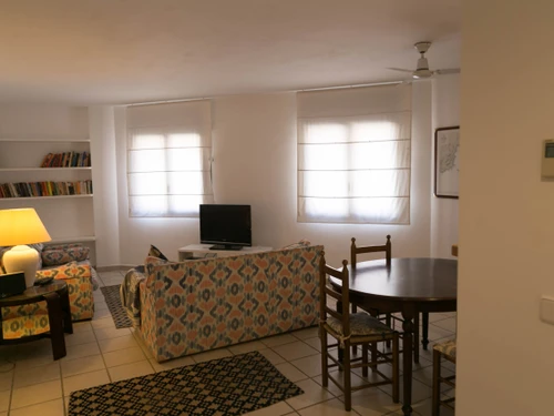 Apartment Begur, 2 bedrooms, 4 persons - photo_1011874500516