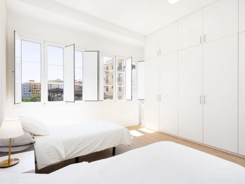 Apartment Santa Cruz de Tenerife, 3 bedrooms, 6 persons - photo_1011874456373