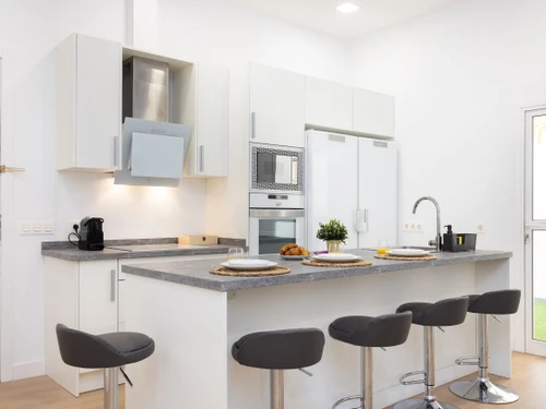 Apartment Santa Cruz de Tenerife, 3 bedrooms, 6 persons - photo_1011874456373