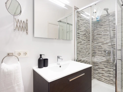 Apartment Santa Cruz de Tenerife, 3 bedrooms, 6 persons - photo_1011874456373