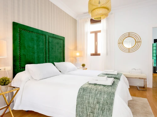 Apartamento Sevilla, 3 dormitorios, 6 personas - photo_1011874294199