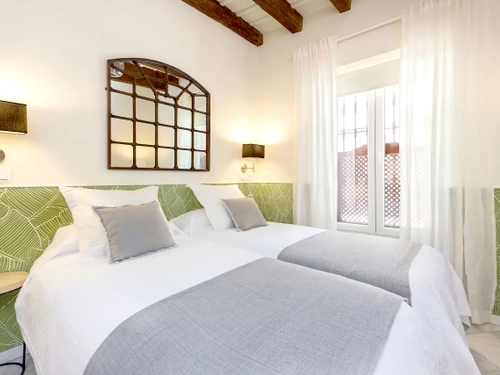 Apartamento Sevilla, 3 dormitorios, 7 personas - photo_1011874488326