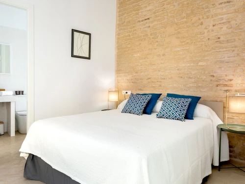 Apartamento Sevilla, 3 dormitorios, 6 personas - photo_1011874174066