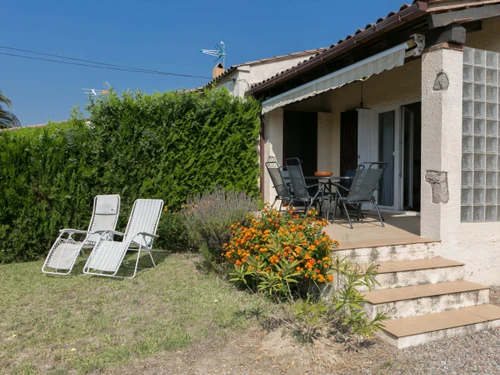 Villa Torroella de Montgri, 2 bedrooms, 4 persons - photo_1011874676107