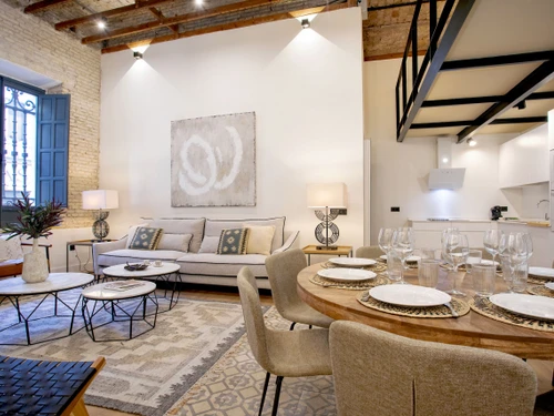 Apartamento Sevilla, 4 dormitorios, 8 personas - photo_1011874763975