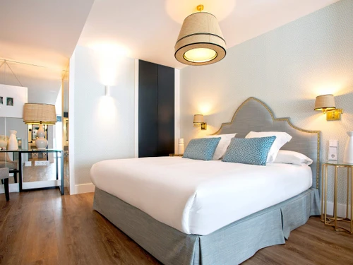 Apartamento Sevilla, 3 dormitorios, 6 personas - photo_1011874806459