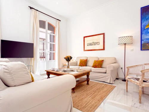 Apartamento Sevilla, 4 dormitorios, 8 personas - photo_1011874680788