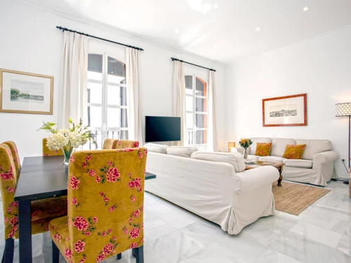 Apartamento Sevilla, 4 dormitorios, 8 personas - photo_1011874680788