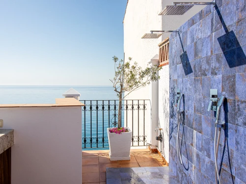 Casa Nerja, 4 dormitorios, 8 personas - photo_1011874757805