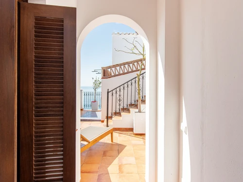 Casa Nerja, 4 dormitorios, 8 personas - photo_1011874757805