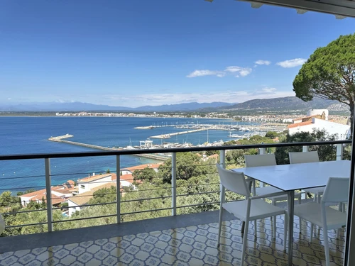 Maison Roses, 5 pièces, 8 personnes - photo_1011874990270