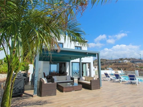Villa Nerja, 4 dormitorios, 8 personas - photo_1011875140782
