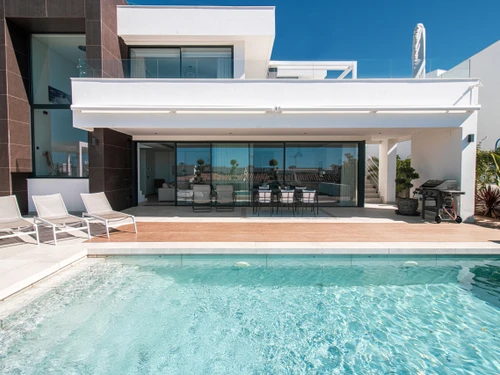 Villa Nerja, 3 Schlafzimmer, 6 Personen - photo_1011874961474