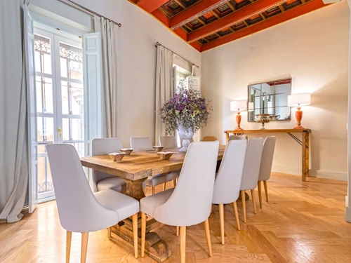 Casa Sevilla, 7 dormitorios, 14 personas - photo_1011875131724